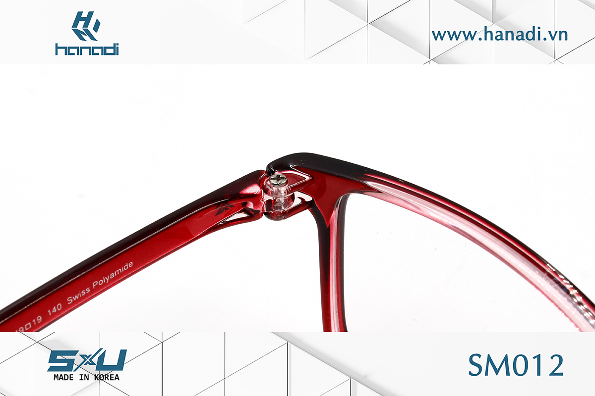 GỌNG SWISS POLYAMIDE SxU SM012