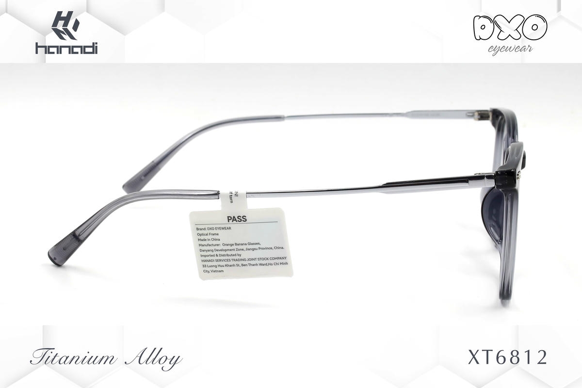GỌNG TITANIUM ALLOY DXO XT6812